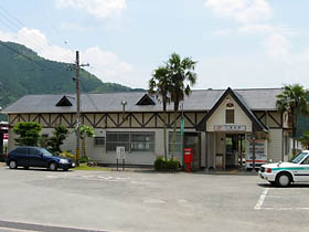 JR三瀬谷駅