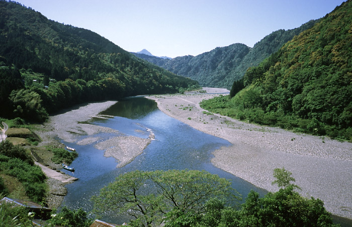 竹筒付近より北山川を見下ろす