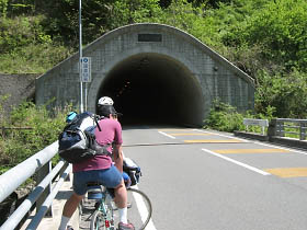 国道424号・白馬トンネル